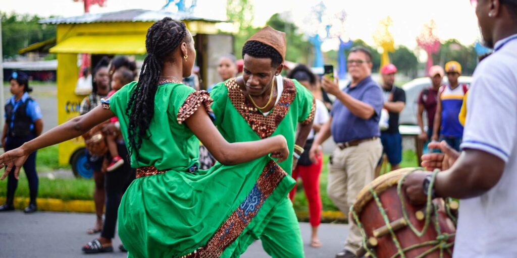 UNAN-León Autonomía Costa Caribe Nicaragüense